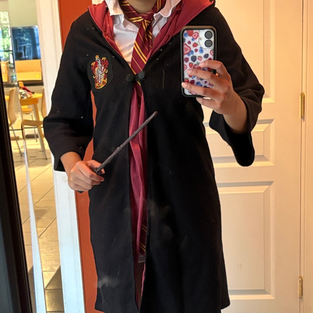 Harry Potter Black and Red Wizard Robe with Tie and Wand Halloween Costume